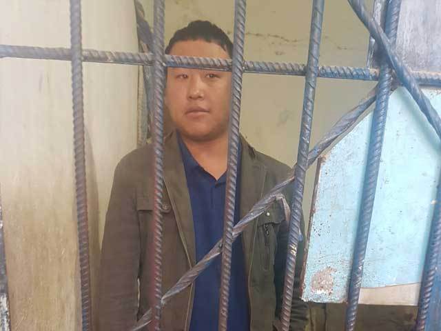 Chinese Citizen arrested in Karachi after beating traffic police constable 