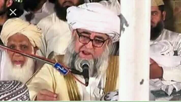 Mufti ZarWali Khan makes fun of Molana Tariq Jameel 