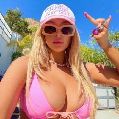 Tana Mongeau in her latest picture on Twitter 