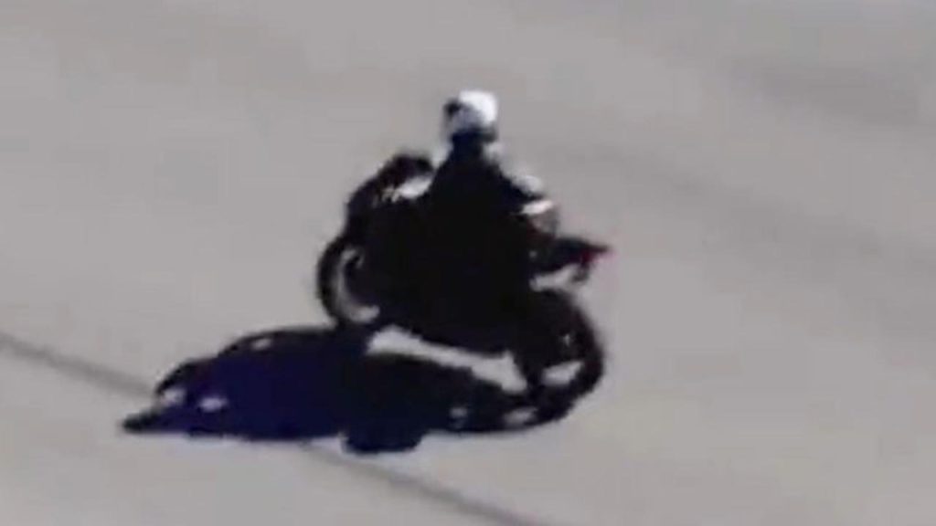 Motorcyclist fleeing LAPD dies in head-on crash on live TV