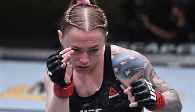 Kay Hansen leaked. Twitter and Reddit went crazy over a leaked video of Kay Hansen from onlyfans. After losing three straight fights, UFC star Kay Hansen has been making the rounds on the internet.