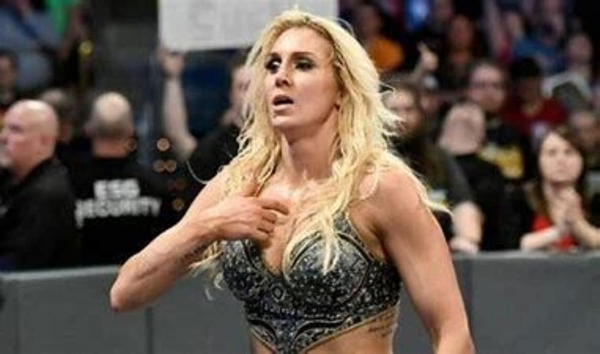 In WrestleMania 38 fight a famous female fighter Charlotte Flair nip slip d...